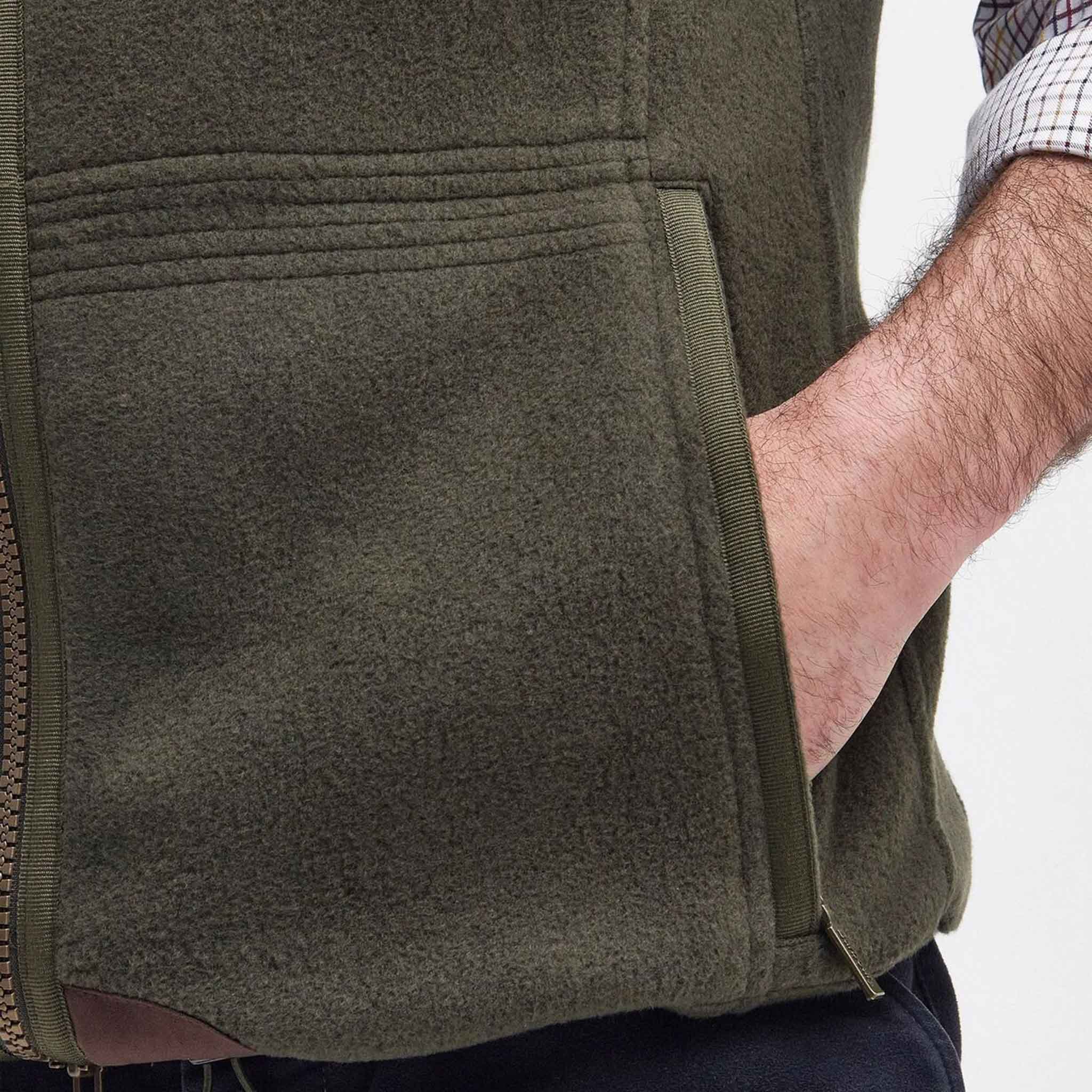 Barbour Men's Langdale Fleece Gilet Olive - Image 6
