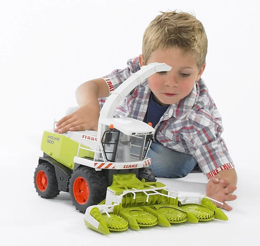 Bruder Claas Jaguar 900 Field Chopper 1:16 Scale - Image 3