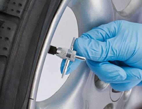 Draper 3 Piece Tyre Service Kit - Image 4