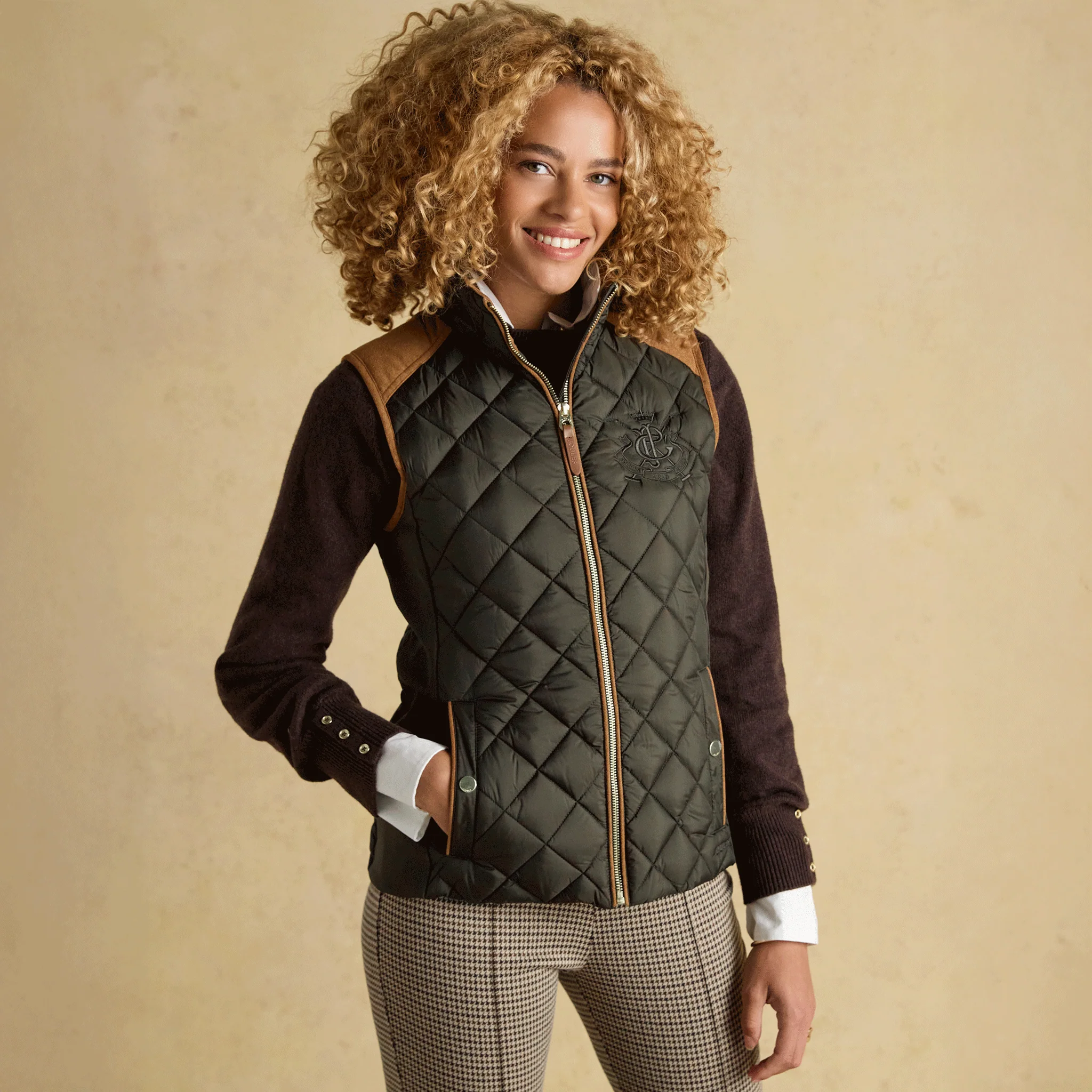 Joules Braemar Luxe Showerproof Diamond Quilted Gilet Khaki Green - Image 2