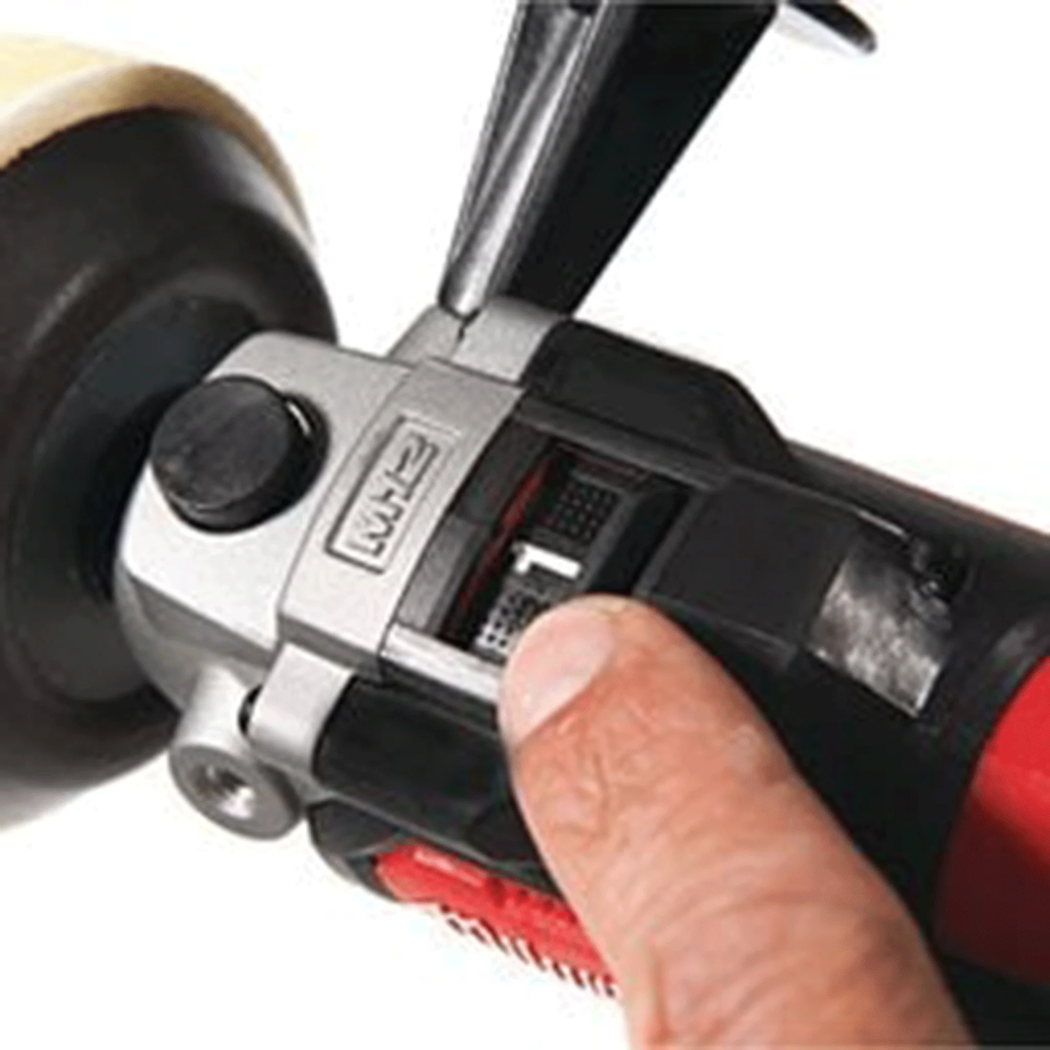Milwaukee M12BPS-0 M12™ Sub Compact Polisher/Sander - Image 3