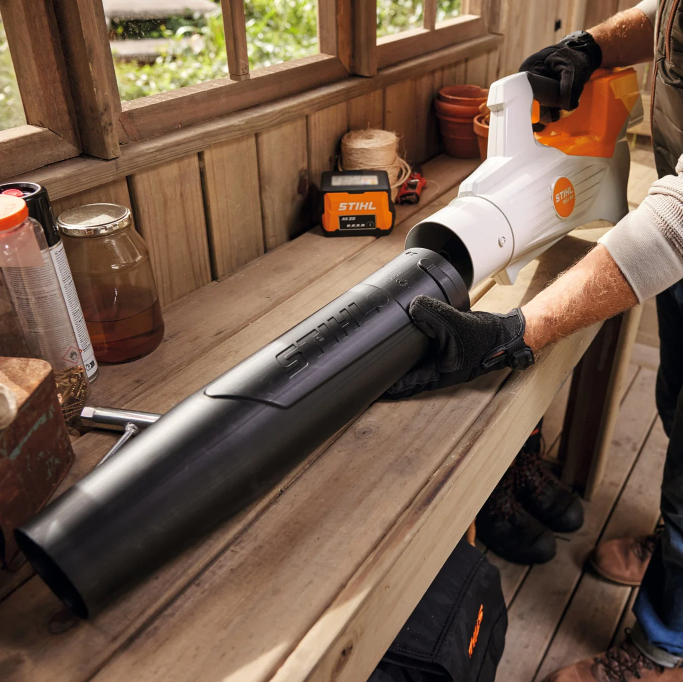 Stihl BGA 50 Cordless Leaf Blower - Image 3