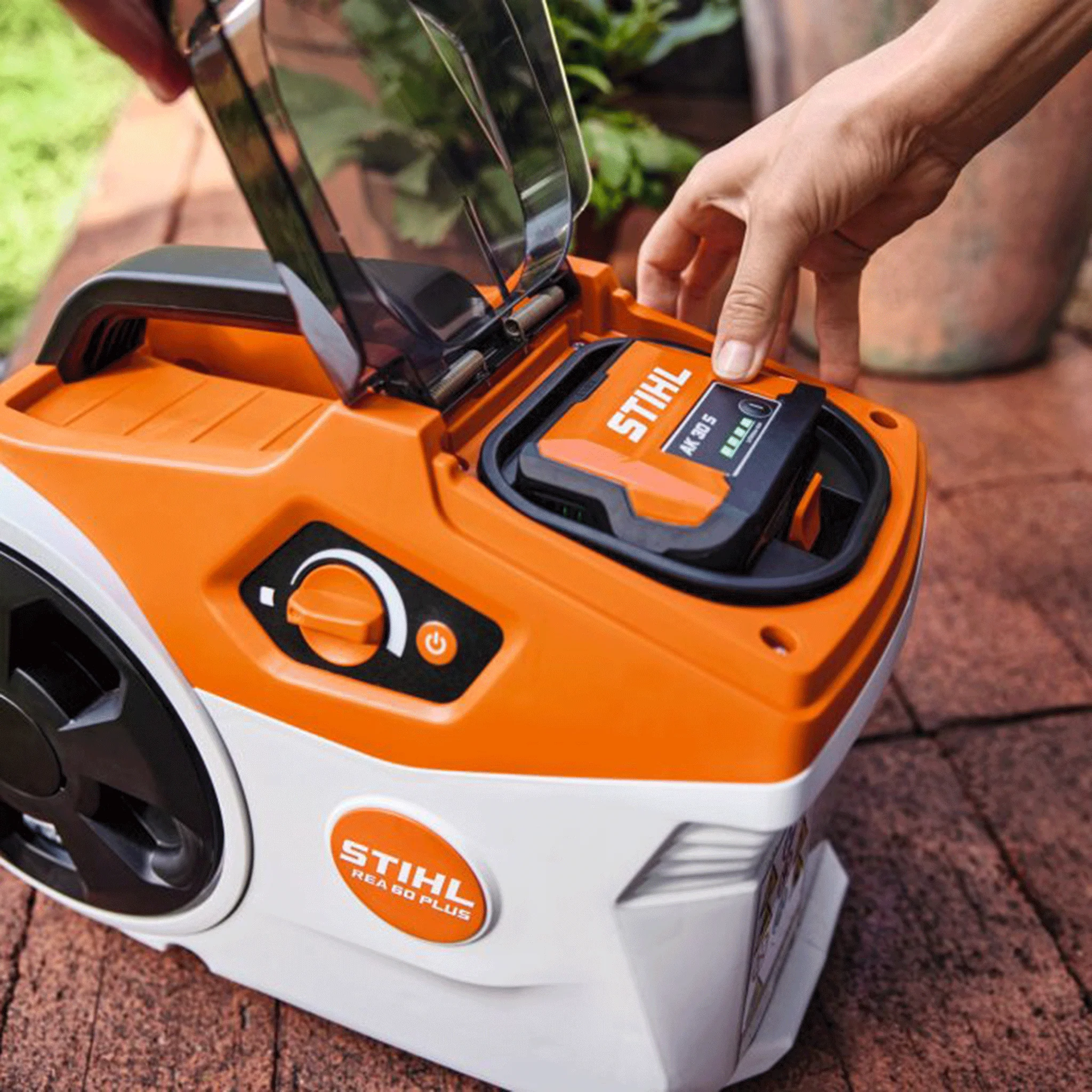 Stihl REA 60 Plus Cordless Pressure Washer Tool Only - Image 7