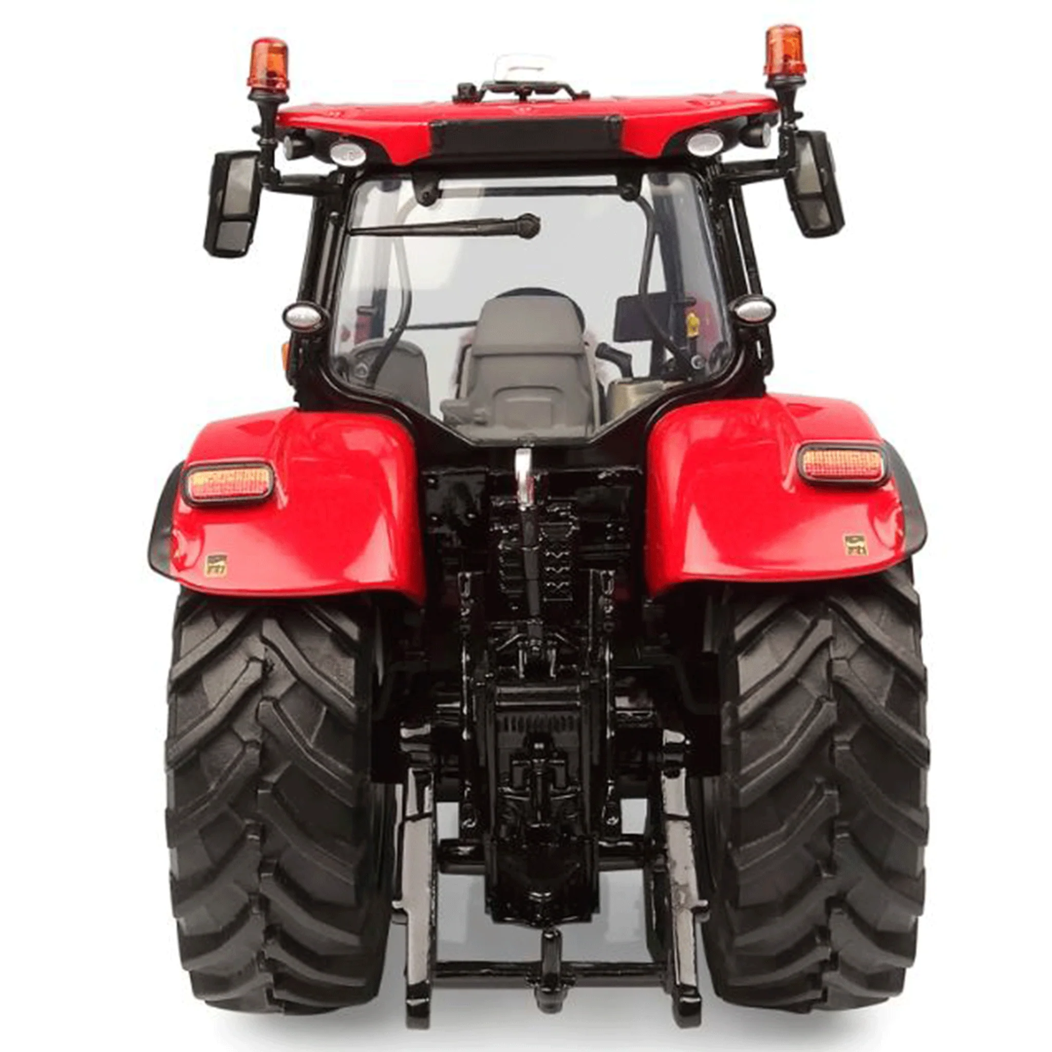 Universal Hobbies Case IH Puma 165 CVX Drive Tractor 1:32 Scale - Image 4