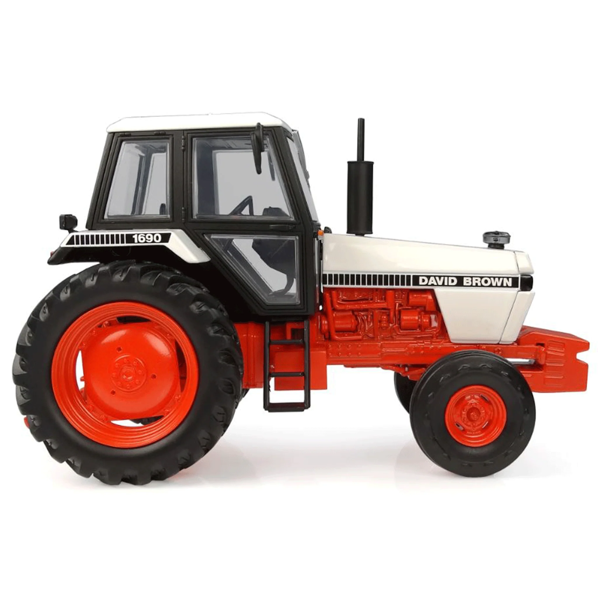Universal Hobbies David Brown 1690 2WD Tractor 1:32 Scale - Image 5
